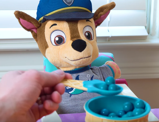 i m sick of this pea thing that looks like ice cream i went to the knives these toys asked they said i wanted to strangle him they swore they peas scattered and it became they swore rudely in anger